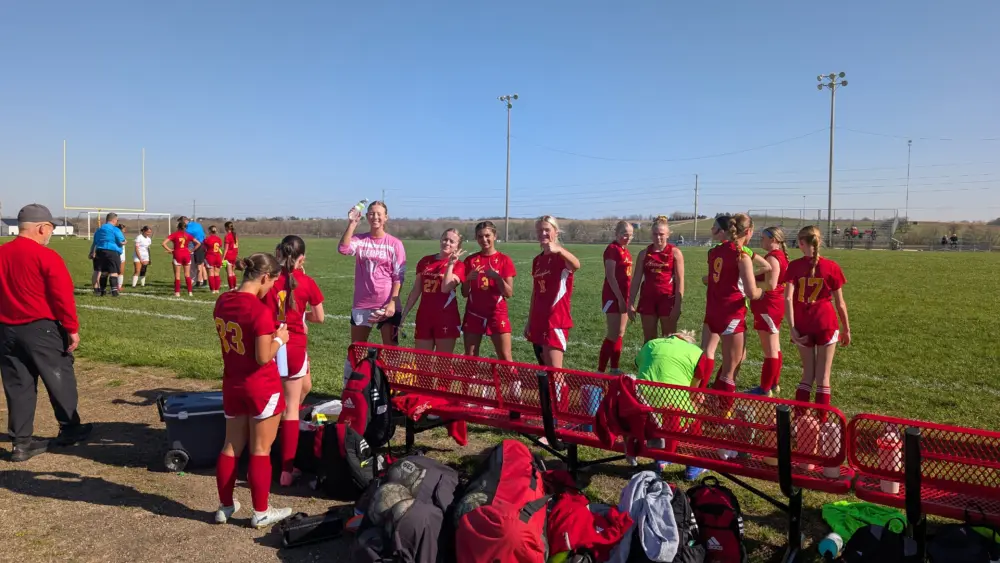 pxl_20260424_215606573