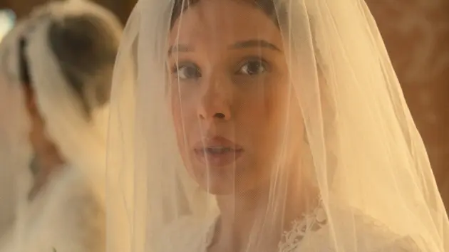 e_enolaholmes3_042726286530