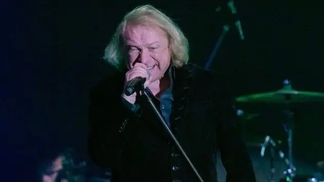 m_lou_grammlive_credit_krishta_abruzzini_032726258181