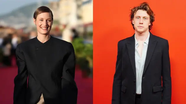 getty_vickeykriepsgeorgemackay_070626121410