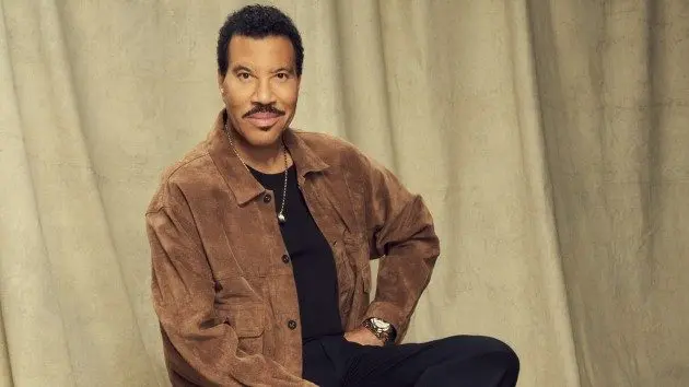 m_lionelrichie_083126152599
