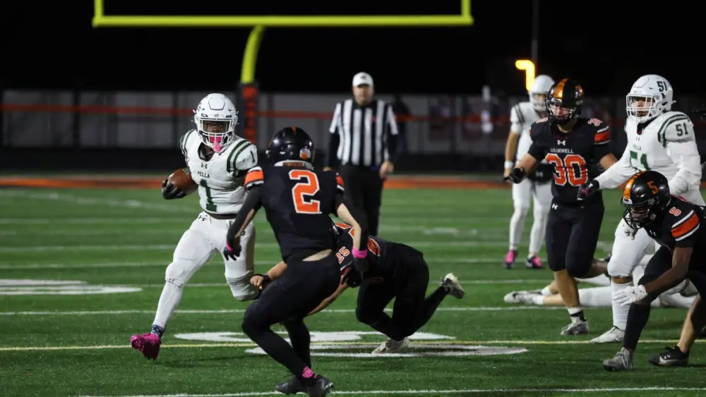 pella-football-2025-vs-grinnell-13397065