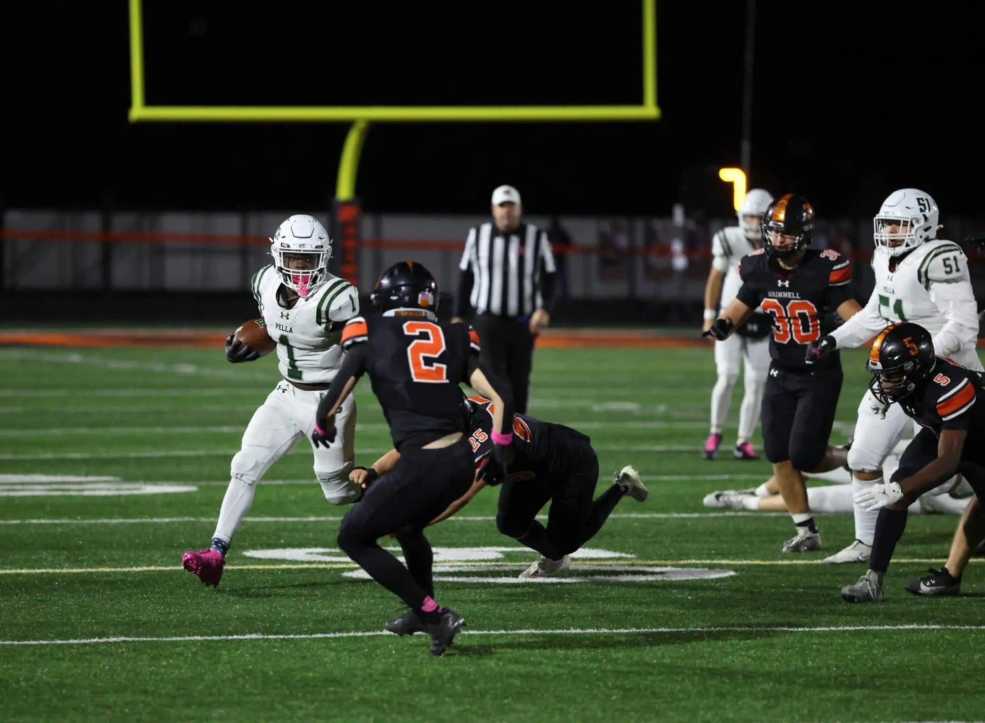 pella-football-2025-vs-grinnell-13397065