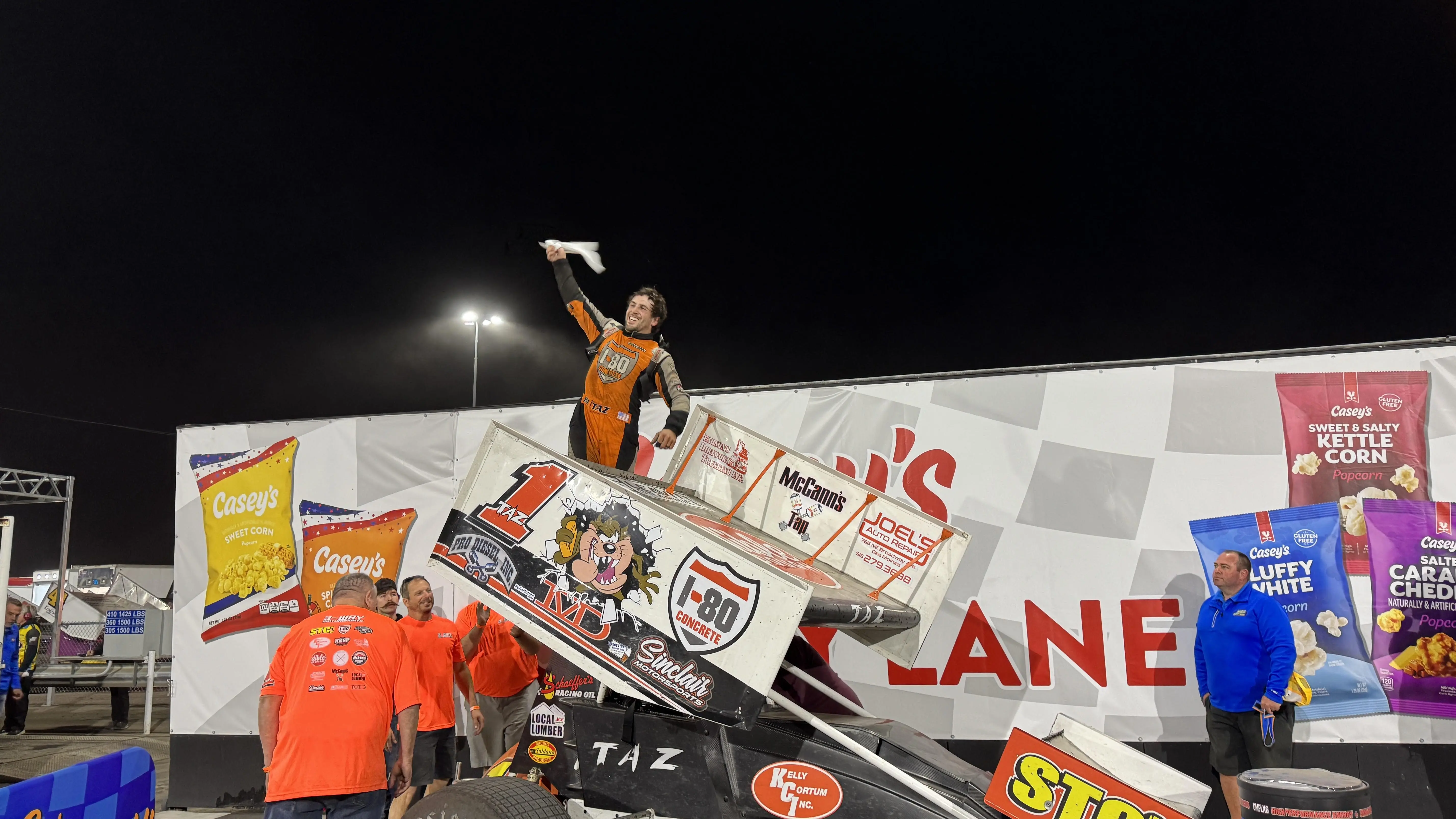 tasker-phillips-vl-photo
