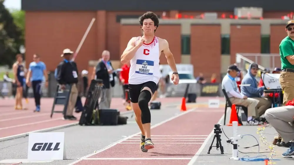 Central Men’s Track and Field Squad Secures Five CSC Academic All-Americans