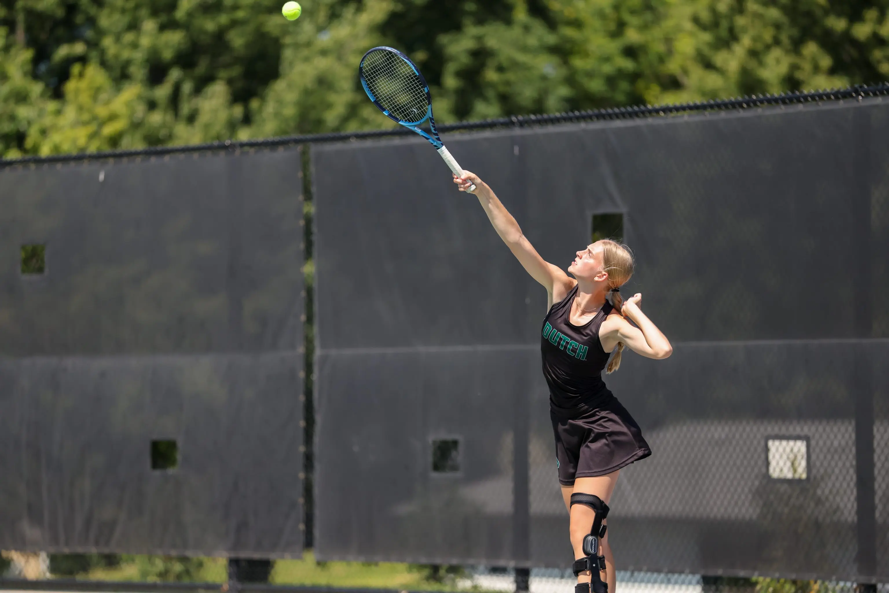 pella-girls-tennis-at-tulip-city-tussle-38
