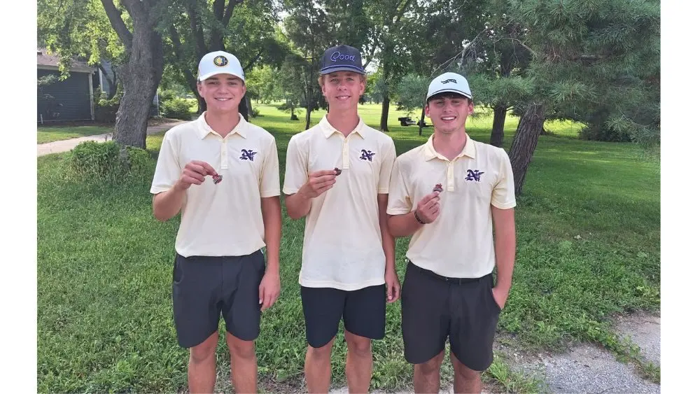norwalk-golfing-trio