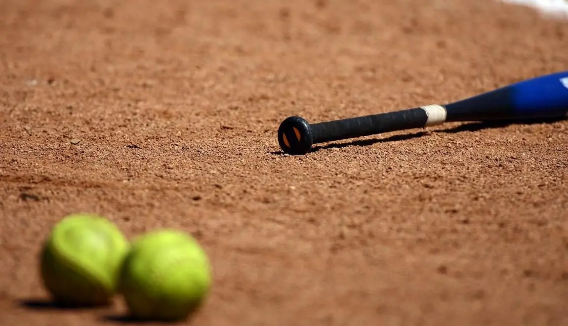 wireready_04-30-2026-15-00-17_08320_softballstock
