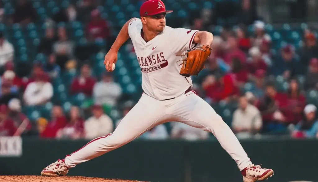 wireready_05-19-2026-11-00-23_08798_hogsbaseball040826