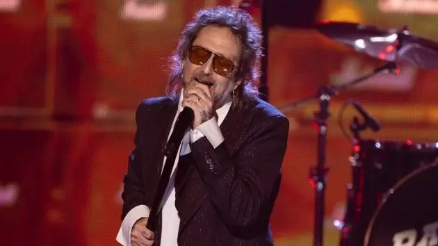 m_20rrhof_chrisrobinson_disneyfrankmicelotta_123125731938