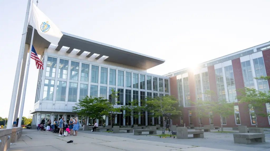 getty_plymouthsuperiorcourt20_090426715775