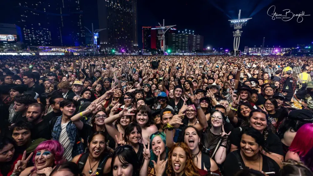 crowd_20251018_sbrazill_006_676x375