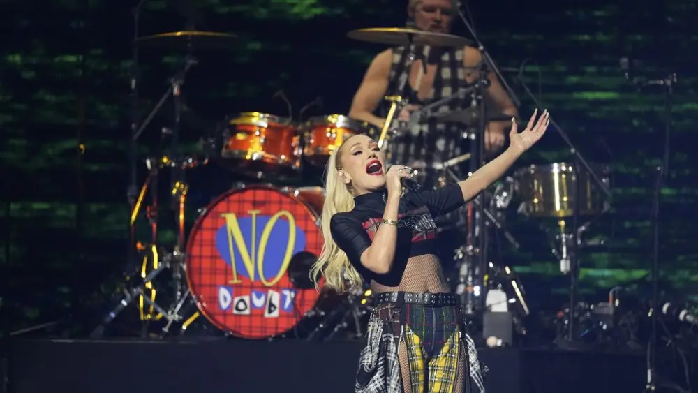 fireaid-benefit-concert-show-2