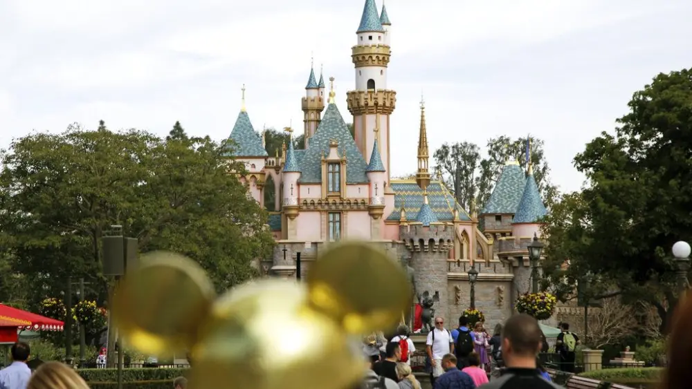 disneyland-2
