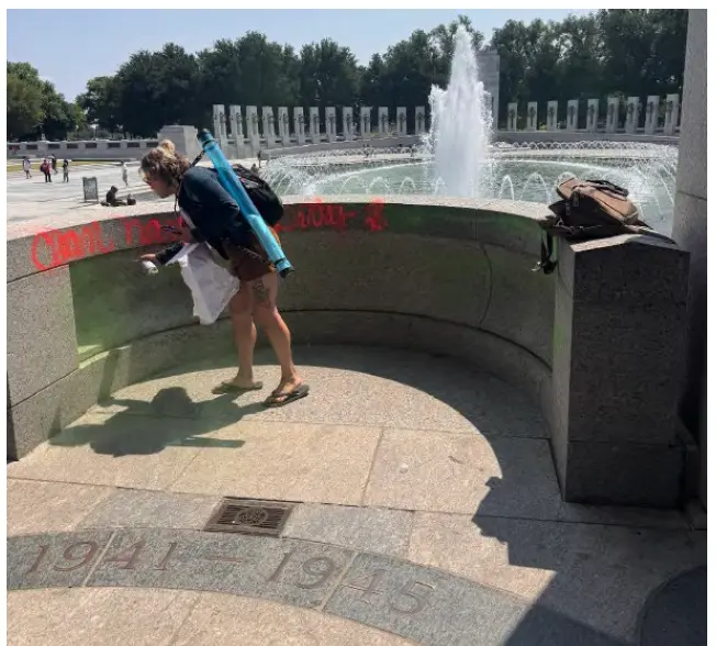 Elizabethtown woman arrested after vandalizing World War II Memorial in
