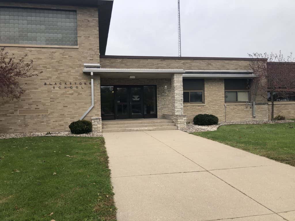 Mendota District 289 Half days for all students 5 days a week WGLC