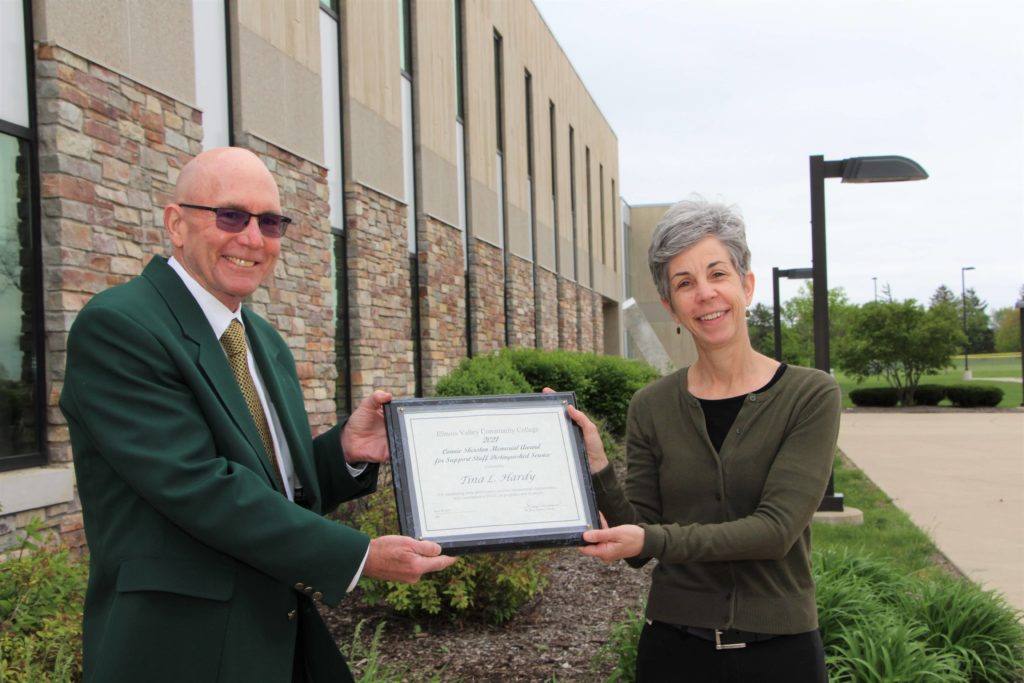 Hardy wins IVCC's Connie Skerston Memorial Award for Support Staff Distinguished Service - Vimarsana News