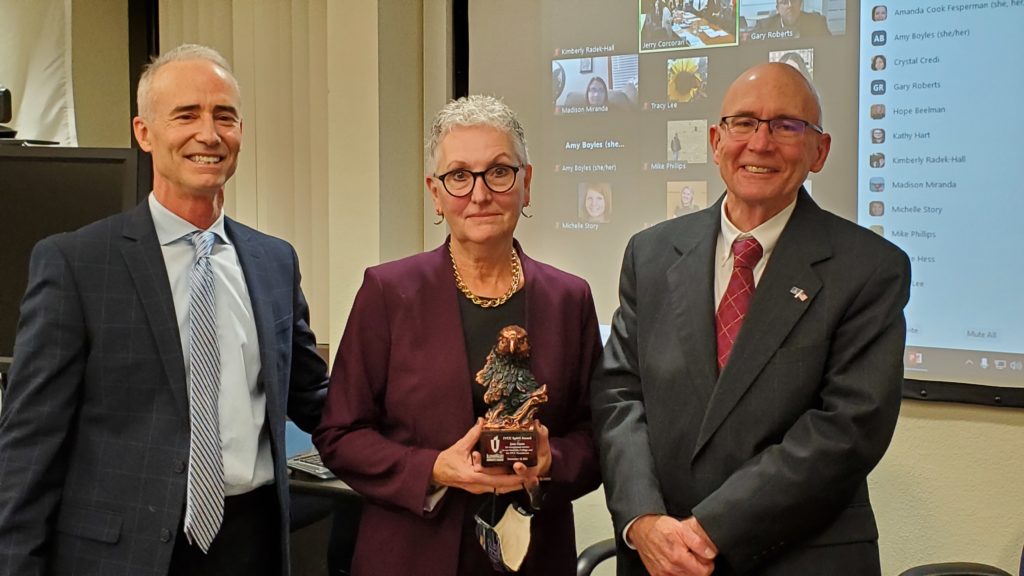 IVCC trustee Jane Goetz presented with IVCC Spirit Award - Vimarsana News