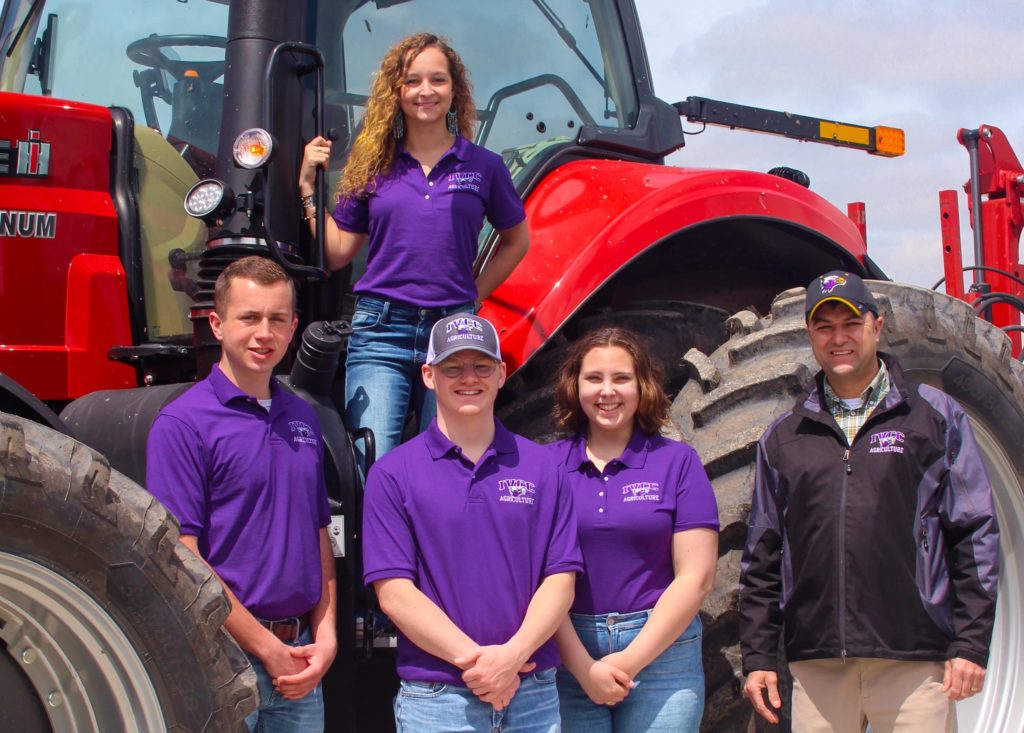 IVCC ag ambassadors to assist with recruiting - Vimarsana News