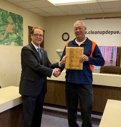 DePue receives plaque from FEMA - Vimarsana News