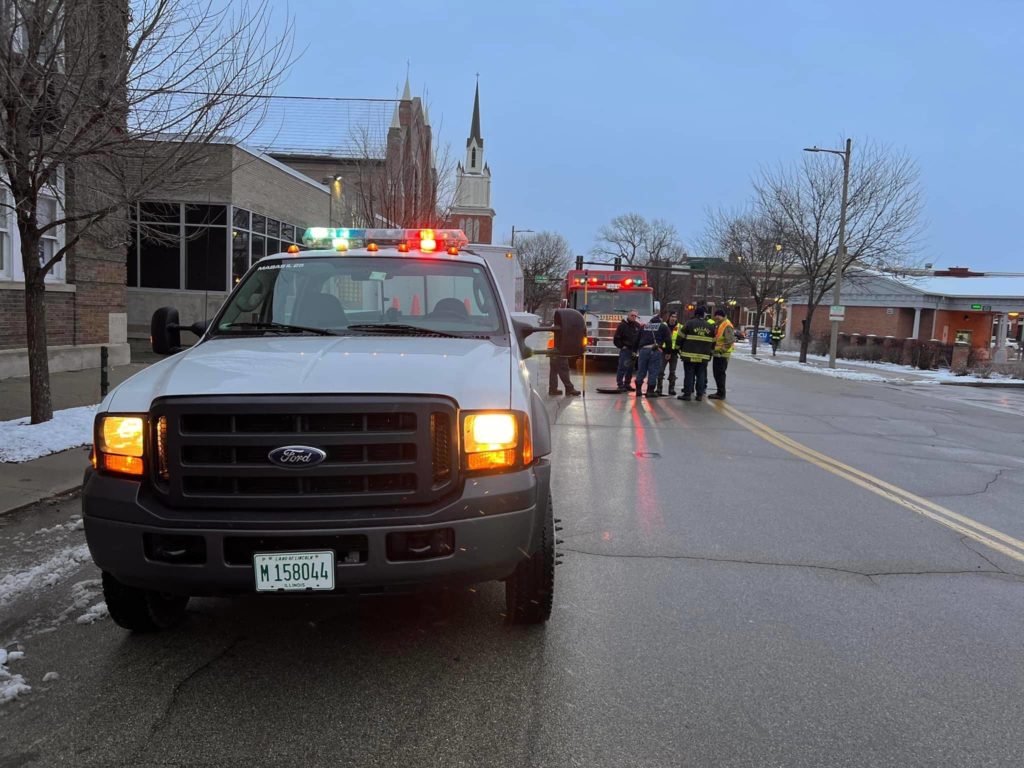 Hazmat team investigates Fox River spill - Vimarsana News