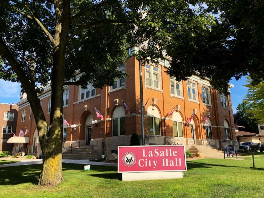 LaSalle Outside dining a goWSPL WSPL