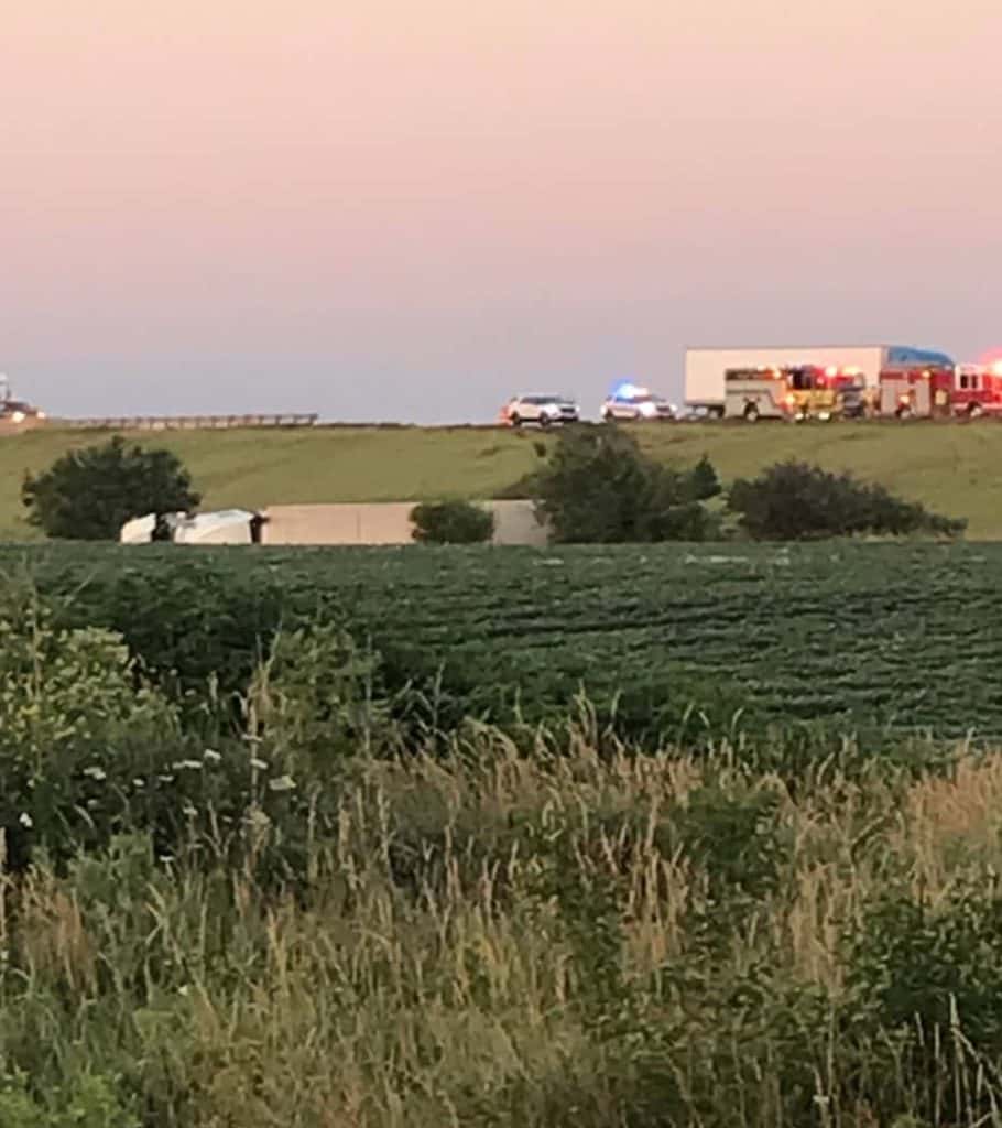 Semi lands in bean field after early Saturday crash near MendotaWSPL WSPL