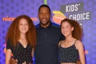 Michael Strahan^ Sophia Strahan & Isabella Strahan at the Nickelodeon Kids' Choice Sports Awards 2018 at Barker Hangar