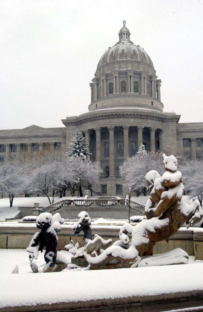 Missouri lawmakers need to start session at faster pace than normal - Vimarsana News