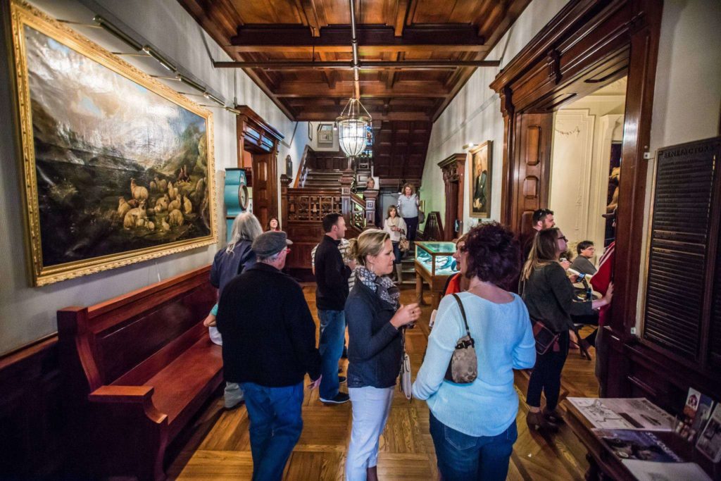 Sample some beer and view some art as the Beer Walk for the Arts makes a comeback - Vimarsana News