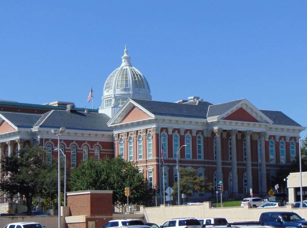 Buchanan County Courthouse needs costly roof repair - Vimarsana News