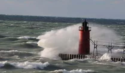 south-haven-lighthouse-2015