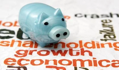 piggy-bank-on-growth-economy-concept