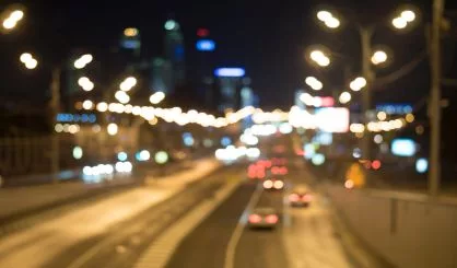 blurred-lights-of-city-traffic-at-night