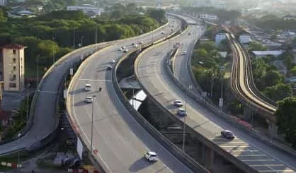 aerial-view-of-multiple-lane-highway-and-traffic