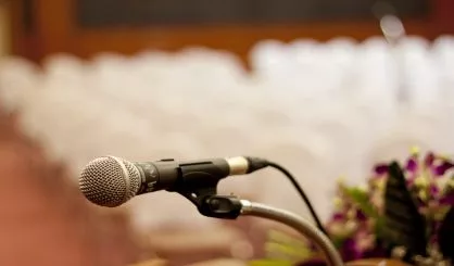 close-up-of-microphone-in-concert-hall-or-conference-room-2