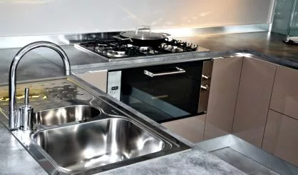 stainless-steel-kitchen-faucet