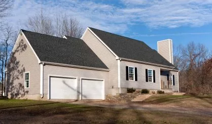 vinyl-sided-house-with-2-car-garage