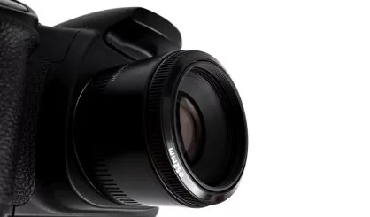 dslr-camera-isolated