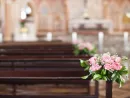 beautiful-flower-wedding-decoration-in-a-church