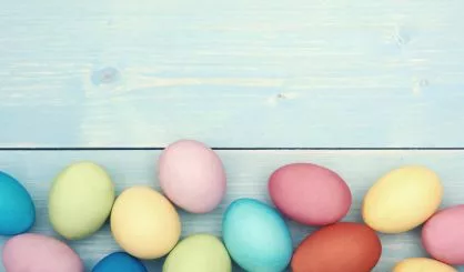 colorful-easter-eggs-at-the-lower-section