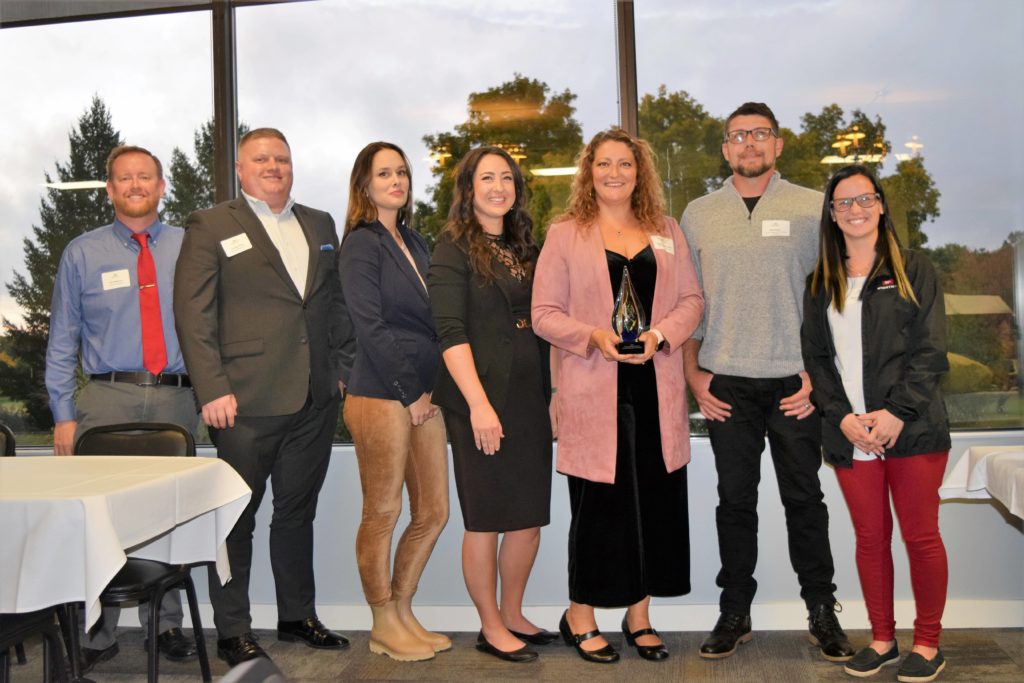 'A special place': Emotional speech leads local Chamber's yearly award ceremony - Vimarsana News