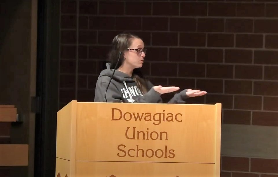 Alleged victim of bullying expelled for assault at Dowagiac Middle School - Vimarsana News