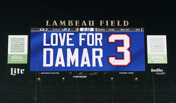 Bills safety Damar Hamlin released from Cincinnati hospital, returns to Buffalo - Vimarsana News