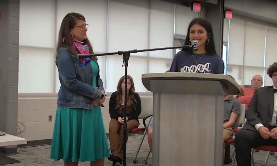 Lakeshore sophomore Tanishka Jadhav advances to national HOSA competition - Vimarsana News