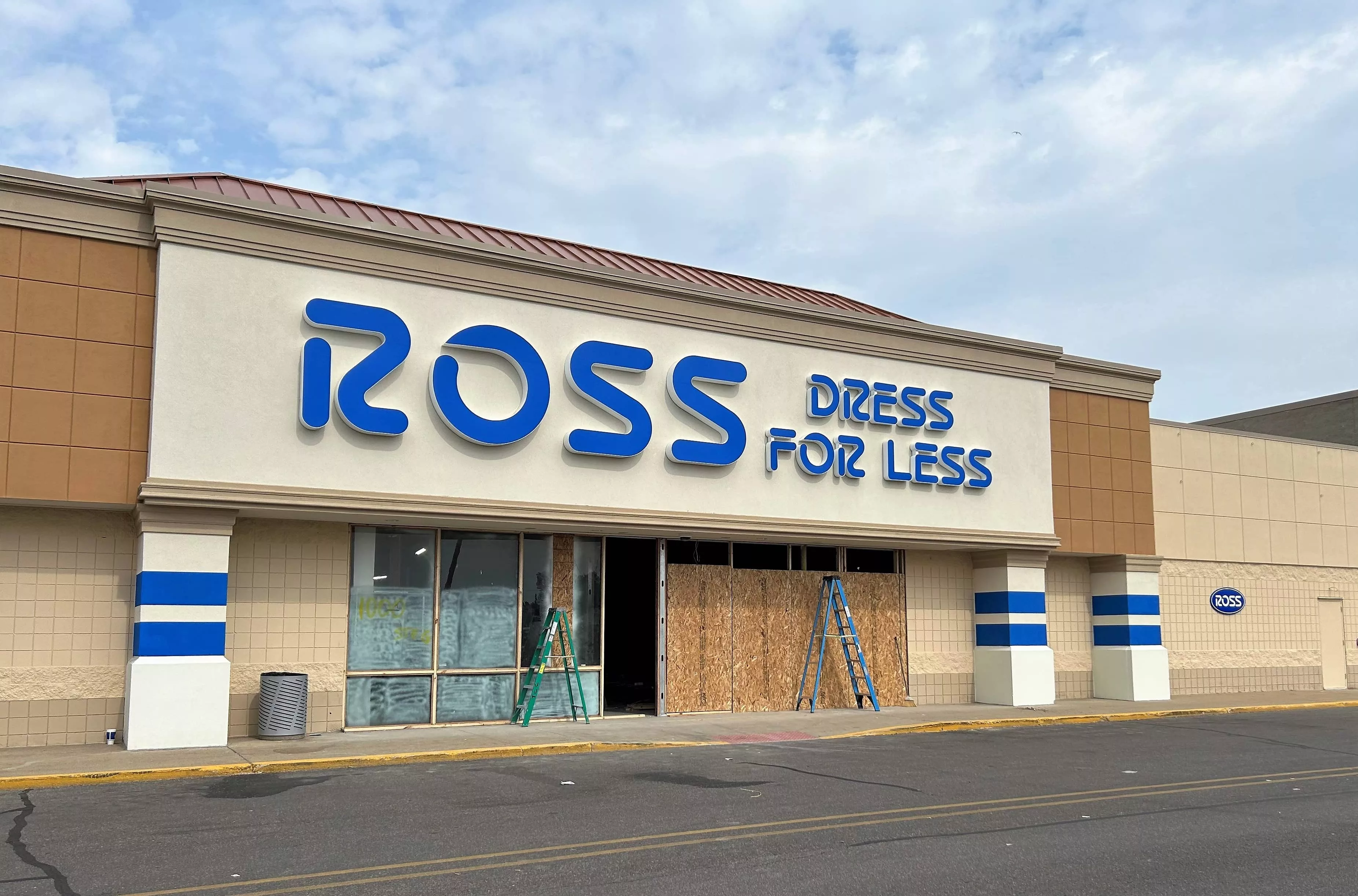 Ross Dress For Less in Benton Harbor still at least a month from