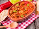 goulash-and-bread