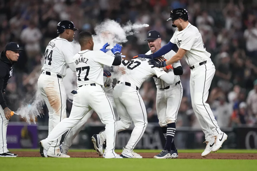 mariners-tigers-baseball