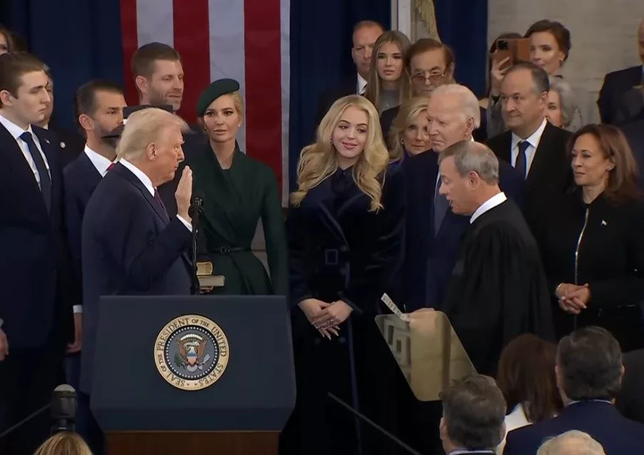 trump-swearing-in