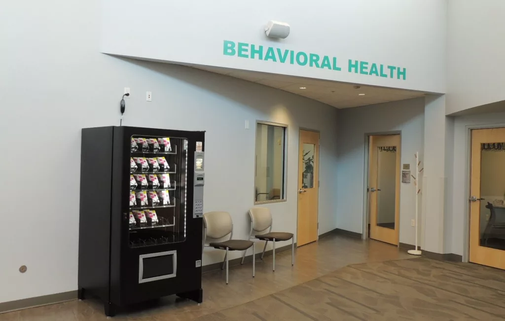 cass-family-clinic-narcan-vending-machine-4